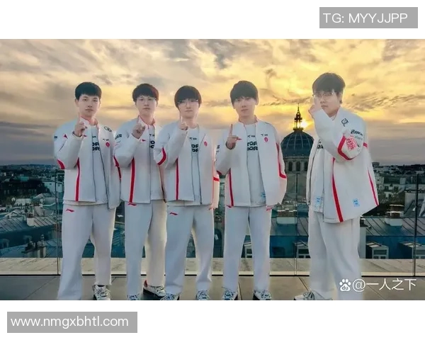 高校联赛分析TES战队近期状态与表现的全面评估与展望